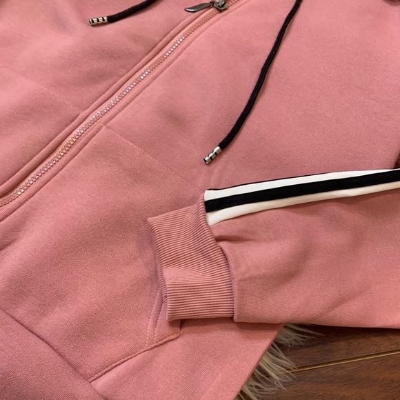 2pc sweatsuit set - Picture 4 of 7